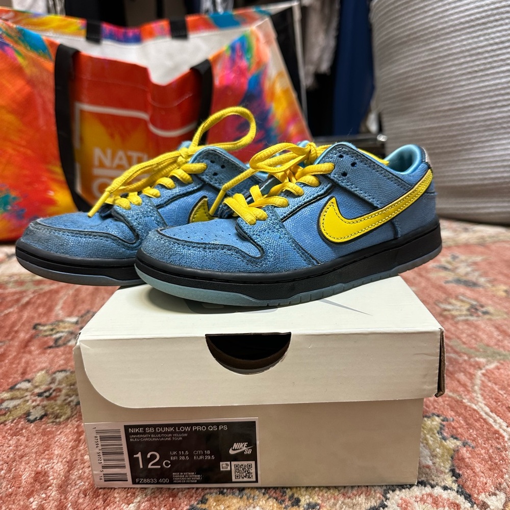 The Powerpuff Girls x Nike Dunk Low Pro SB Size 12c - Picture 2 of 8